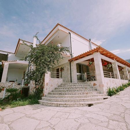 Vila Milo Himare Exterior photo