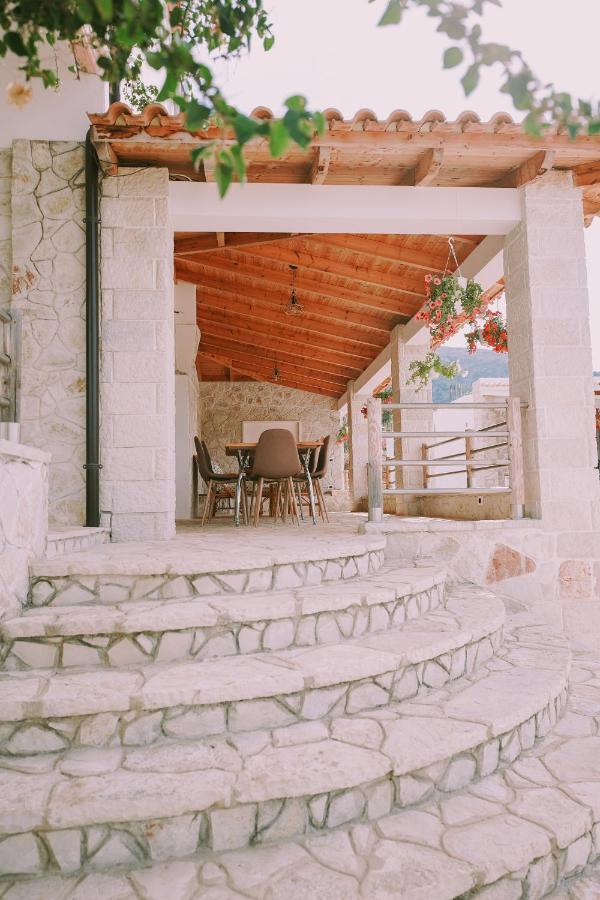 Vila Milo Himare Exterior photo