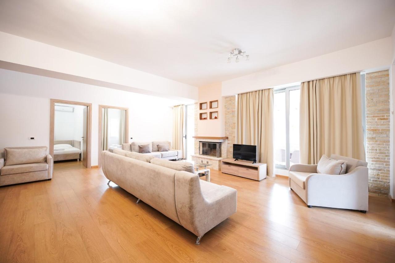 Vila Milo Himare Exterior photo