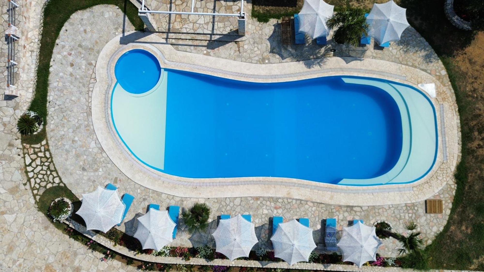 Vila Milo Himare Exterior photo